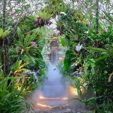 Ubud Art Resort Екстер'єр фото